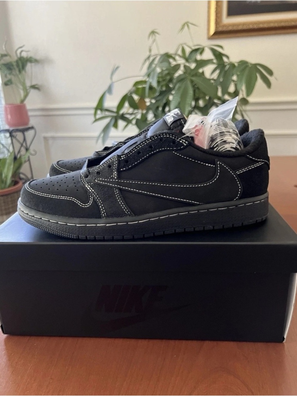 Jordan 1 Retro Low OG SP x Travis Scott Black Phantom size 10